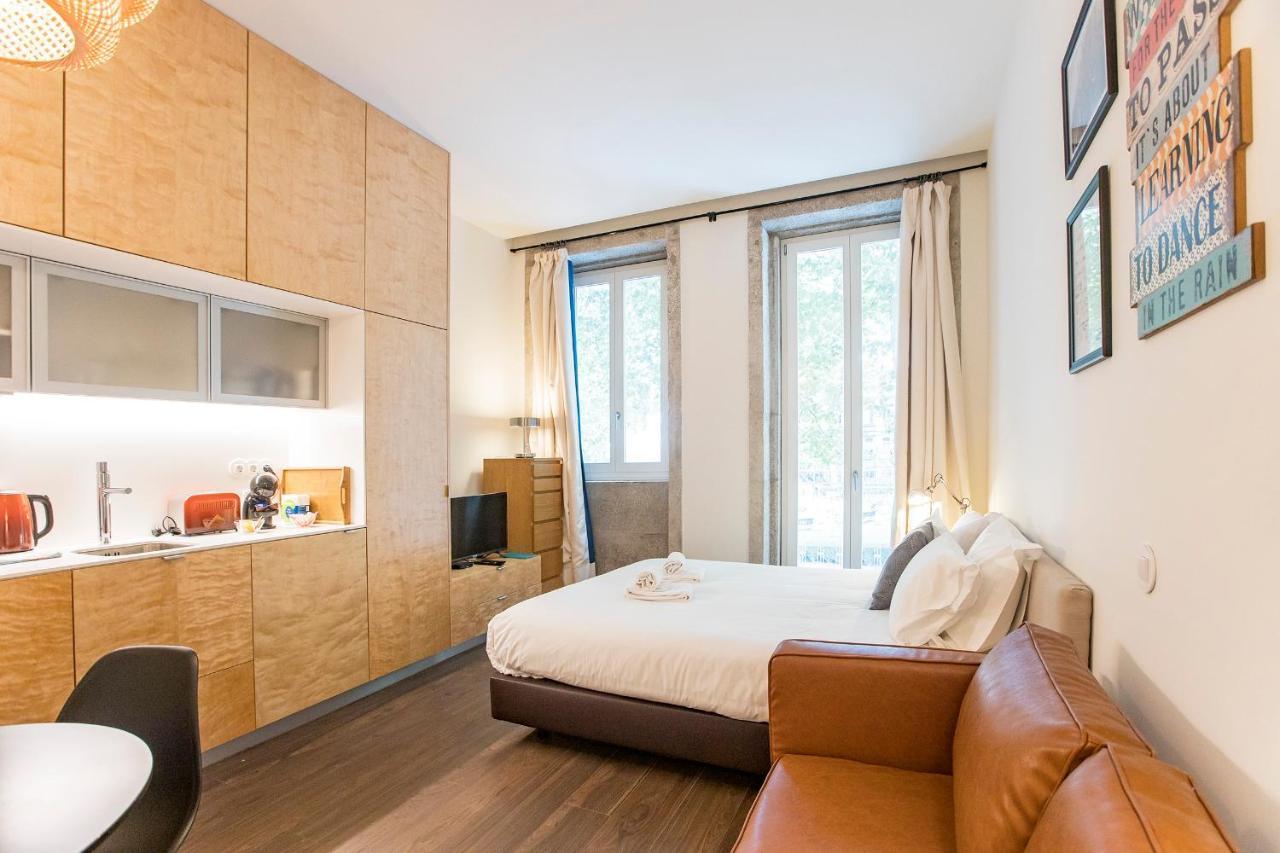 Bakers Square Studio W/ Ac By Lovelystay Porto Exterior photo